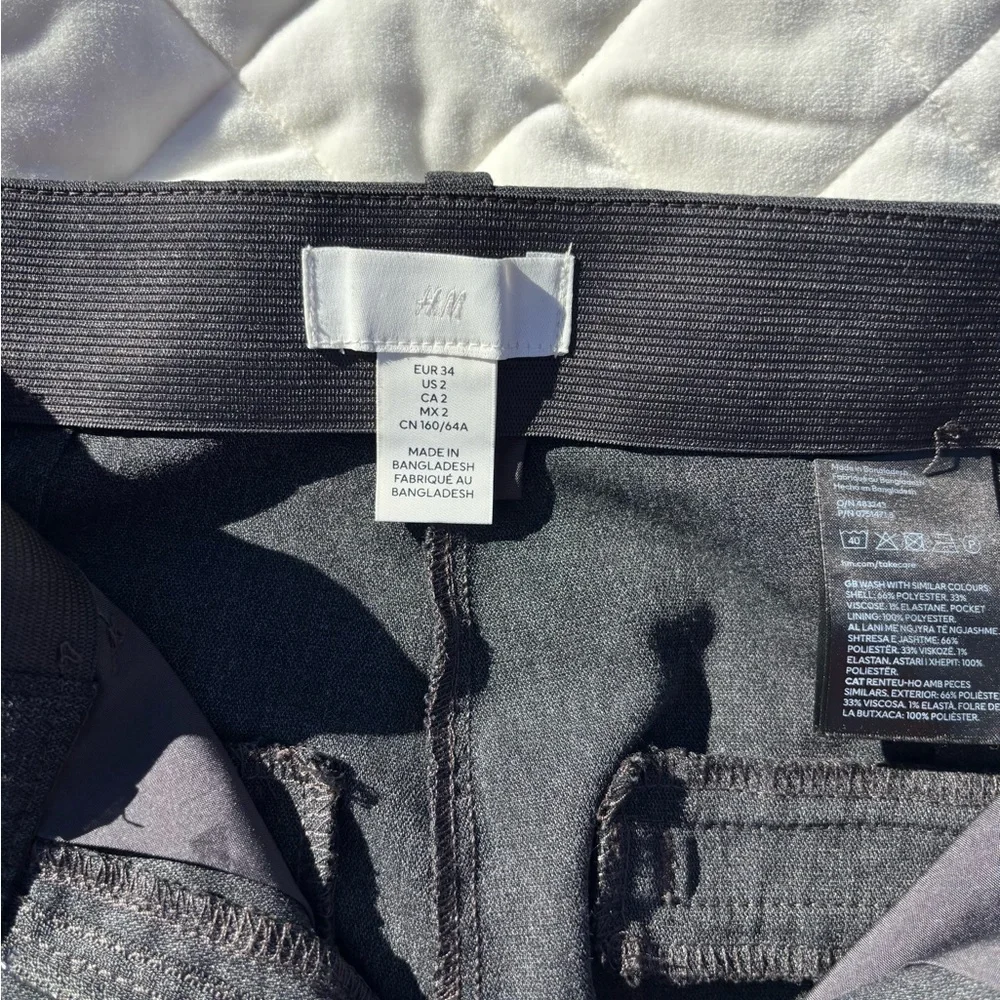 H&M Women’s Dark Grey Dress Pants - Picture 5 of 6